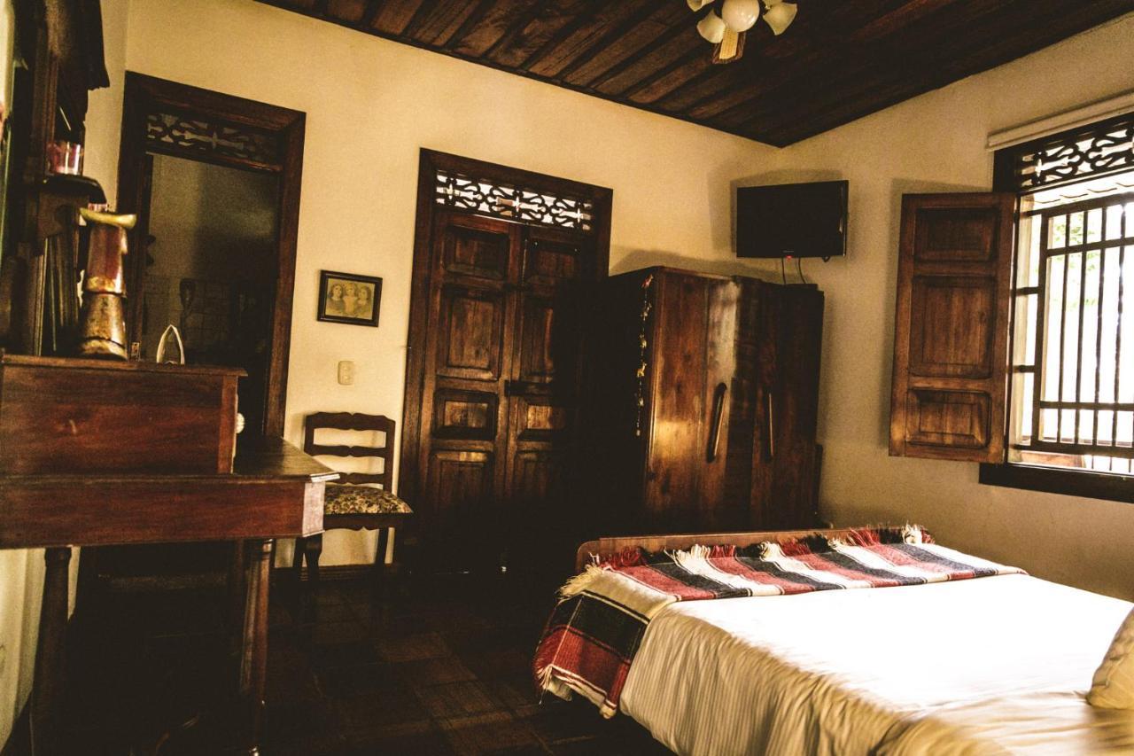Hotel Delirio Campestre モンテネグロ エクステリア 写真