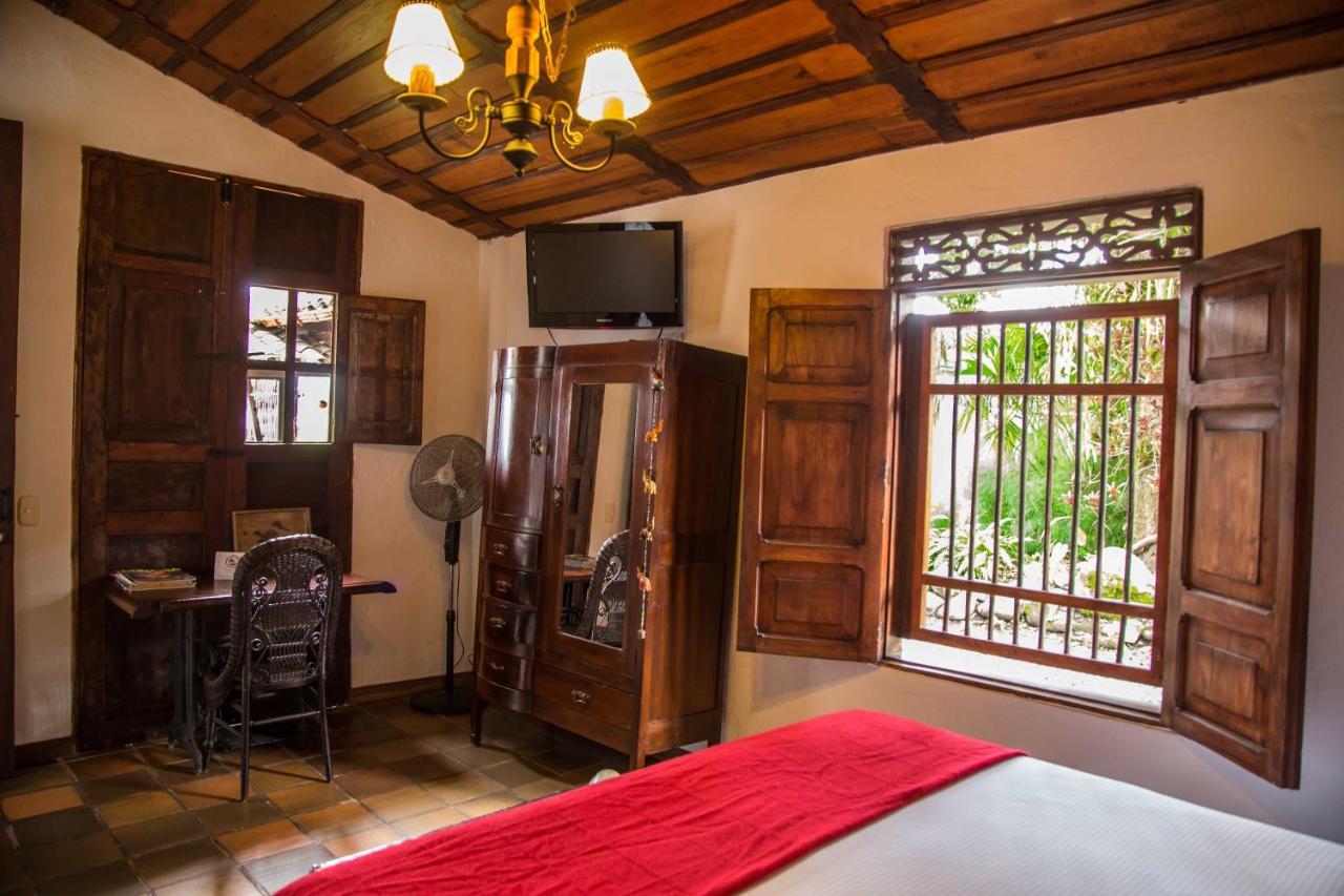 Hotel Delirio Campestre モンテネグロ エクステリア 写真